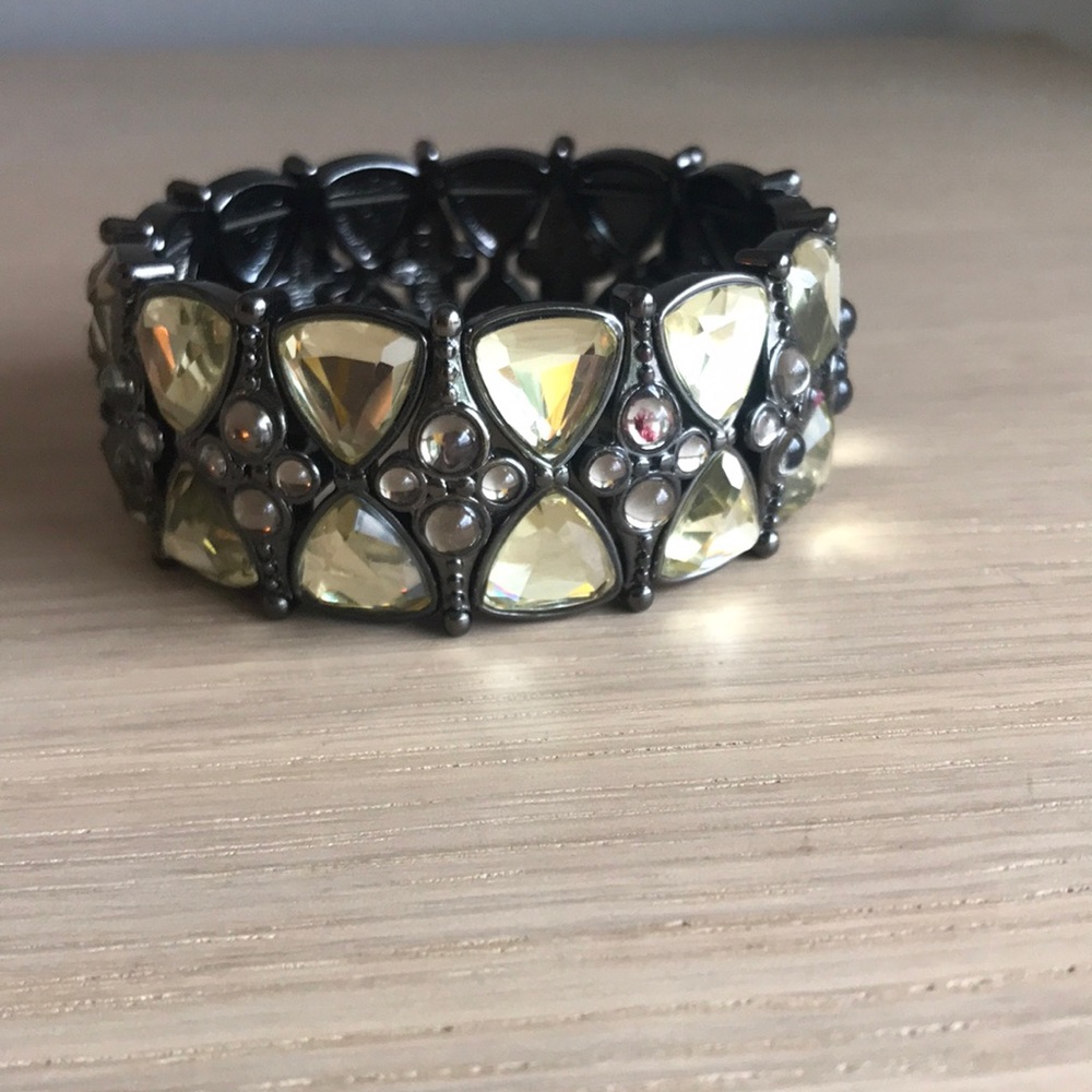Lia Sophia stretch bracelet